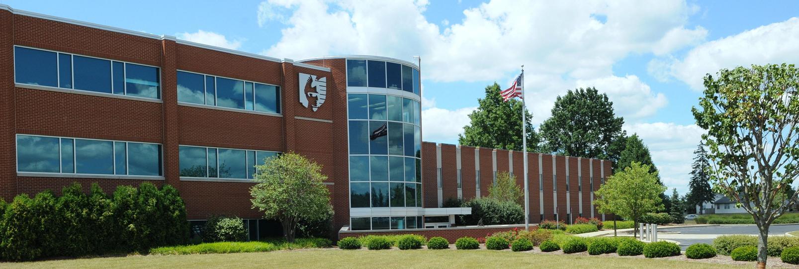 Ohio Mutual Insurance lowers costs, increases productivity with DXC Assure suite for property and casualty  | DXC Technology customer story